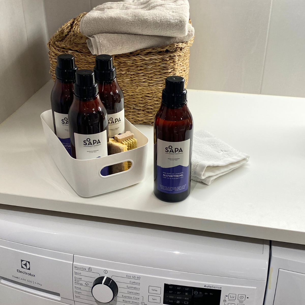 Alltvättmedel – Tvättmedel för vit och kulörtvätt, 750 ml
